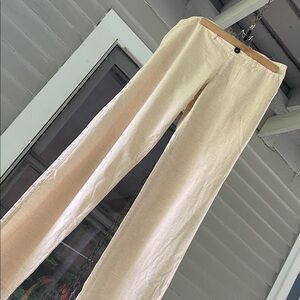 Relaxed & elegant Organic Cotton feminine Trousers size 4.